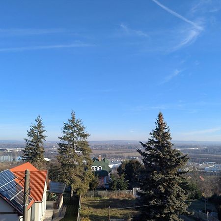 Appartement Valéria à Budakalász Extérieur photo
