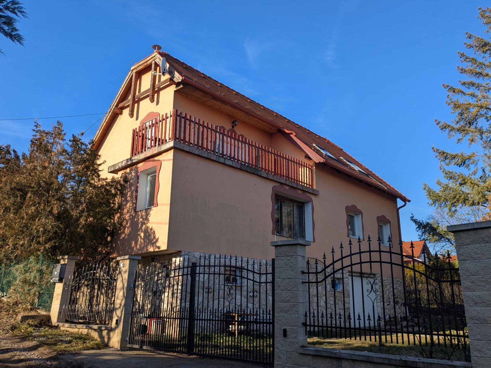 Appartement Valéria à Budakalász Extérieur photo