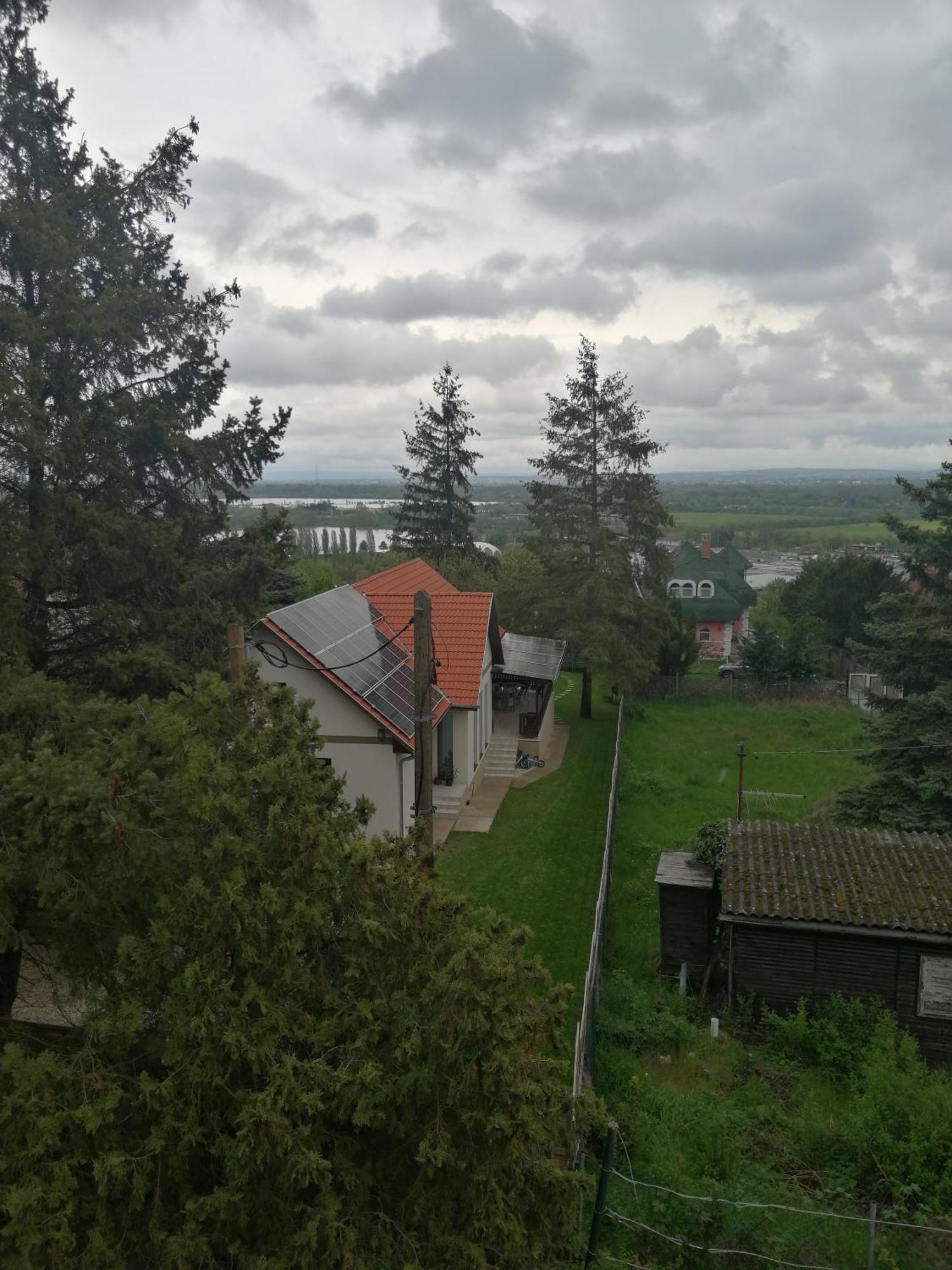 Appartement Valéria à Budakalász Extérieur photo